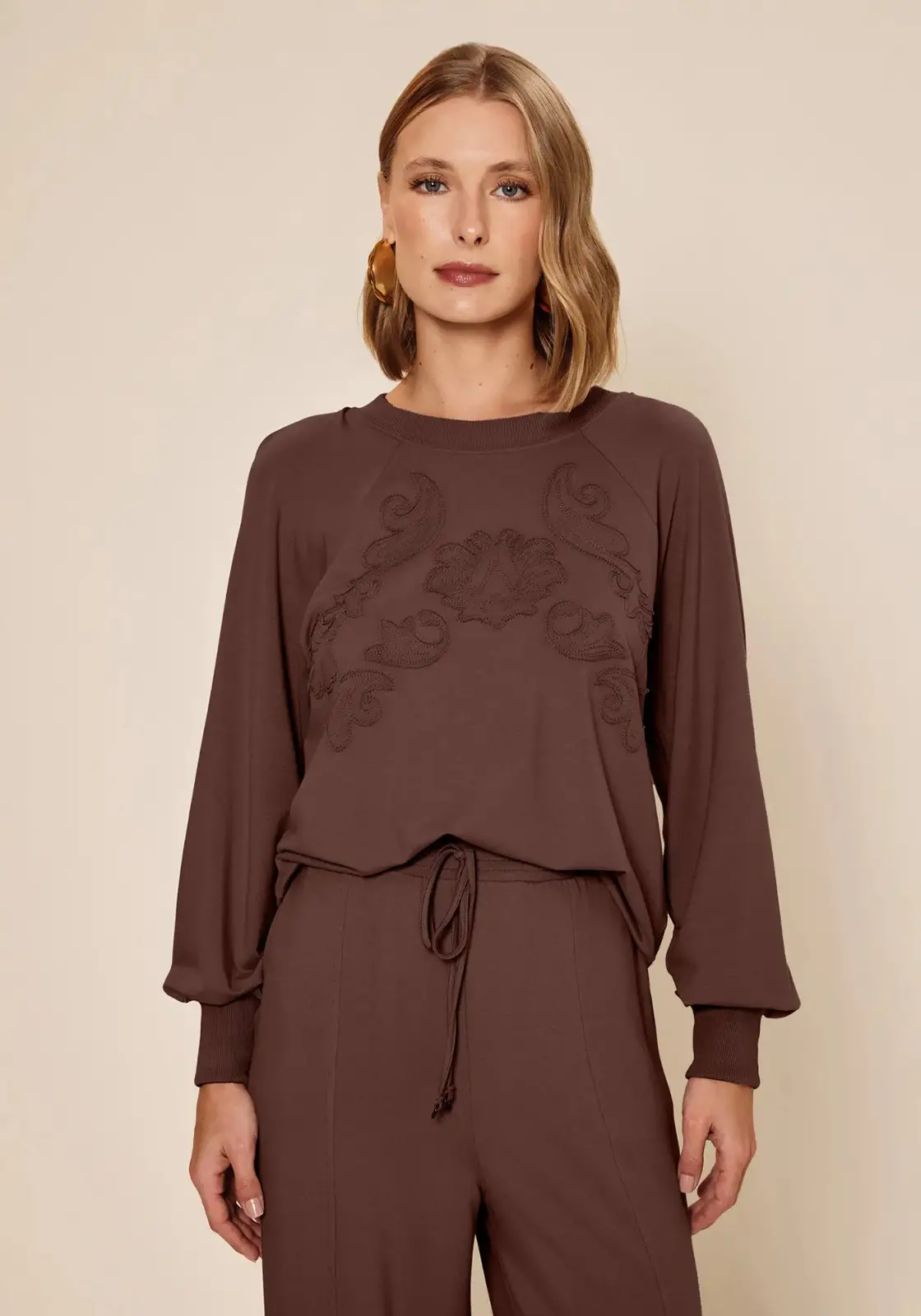 Blusa marrom lez 1