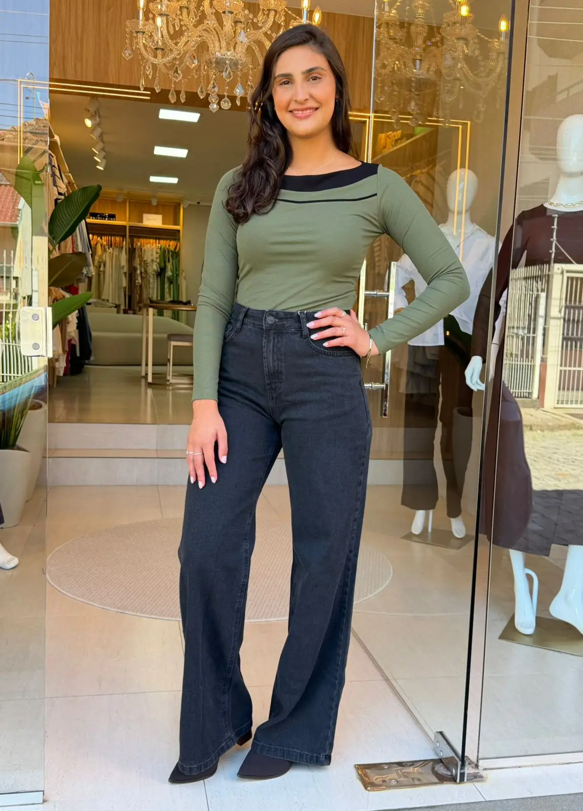 Calça wide leg preta 2