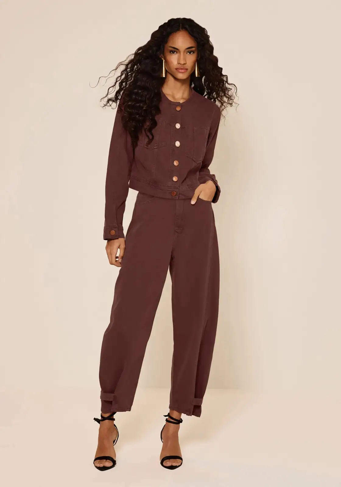 Conjunto lez a lez marrom