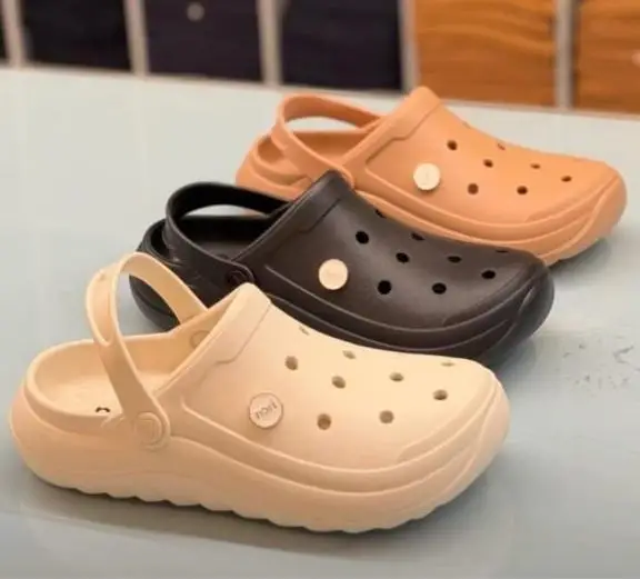Croc nori 1