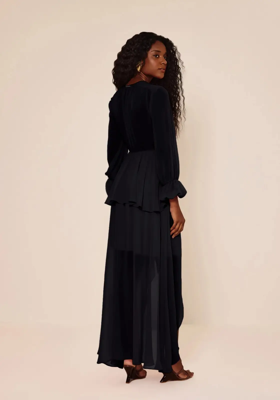 Vestido preto lez 1