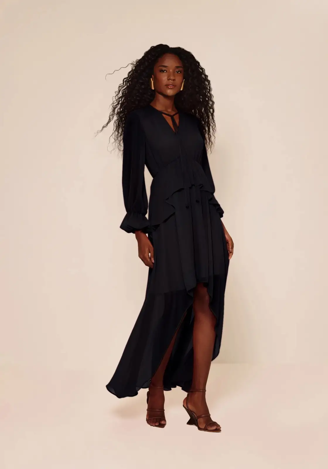 Vestido preto lez a lez