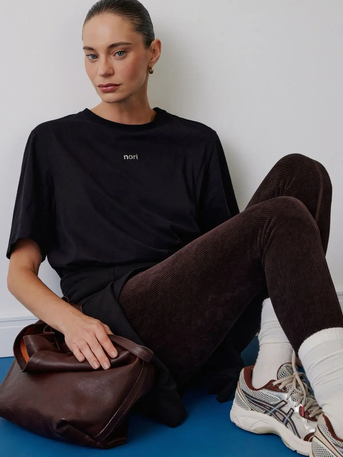 Calça cotelê marrom