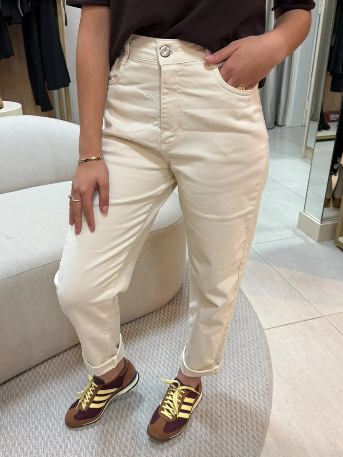 Calça mom 1
